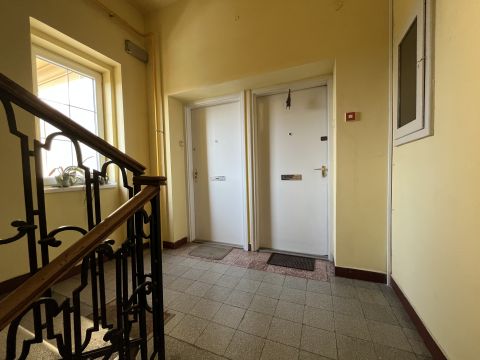 Eladó Lakás 9500 Celldömölk Celldömölk Szabadság Tér