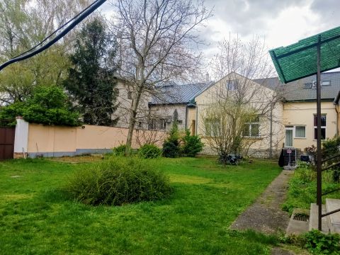 Eladó Lakás 4400 Nyíregyháza , Benczúr tér