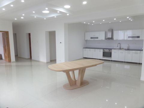 Eladó Ház 4405 Nyíregyháza , 