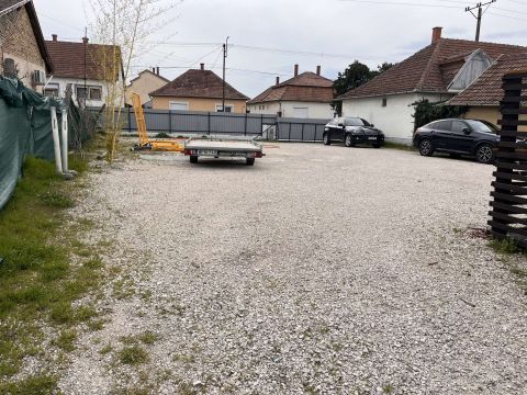 Eladó Telek 6200 Kiskőrös Eladó Kiskőrösön a Rákóczi F. utcában egy építési telek!!