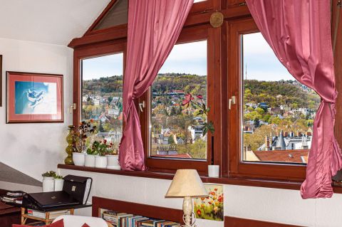 Eladó Lakás 1024 Budapest 2. kerület , Panorámás kuriózum lakás a Rózsadomb lábánál
