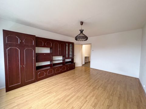 Eladó Lakás 1102 Budapest 10. kerület Kőbánya központjában 2 szobás panellakás eladó!