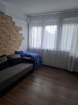Eladó Lakás 7100 Szekszárd Mészáros L. utca 3.
