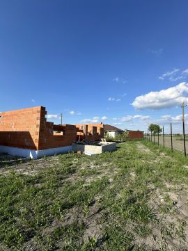 Eladó Ház 2337 Délegyháza , Délegyháza új építésű részén csodás környezetben 