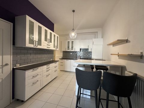 Kiadó Lakás 1072 Budapest 7. kerület 