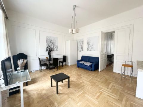 Eladó Lakás 1062 Budapest 6. kerület , Kodály körönd