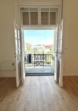 Eladó Lakás 1042 Budapest 4. kerület Felújított lakás Újpest központjában
