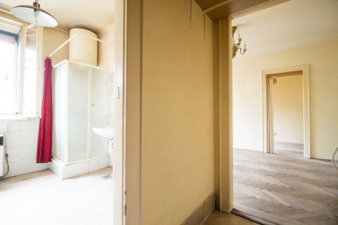Eladó Lakás 1074 Budapest 7. kerület A Rózsák terének (közvetlen) szomszédságában.