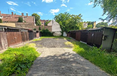 Eladó Parkoló 6722 Szeged Kálvária sugárúton