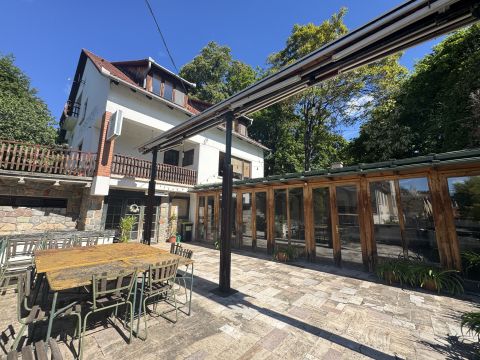 Eladó Ház 2000 Szentendre , Szentendre Óvárosában!
