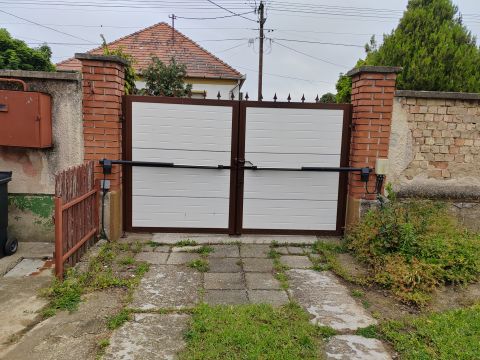 Eladó Ház 8500 Pápa 