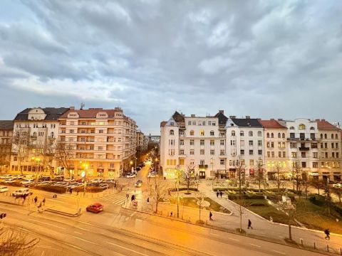 Eladó Lakás 1114 Budapest 11. kerület , 1114 Budapest 11, Móricz Zsigmond körtér