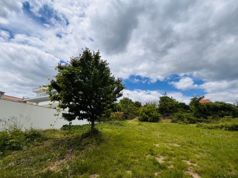 Eladó Telek 8220 Balatonalmádi Panorámás telek Balatonalmádiban!