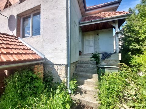 Eladó Ház 2013 Pomáz , Pomáz csendes zsákutca