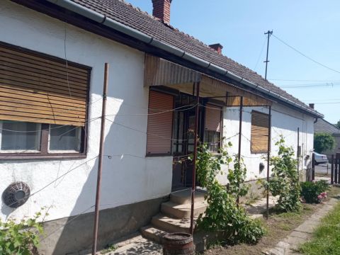 Eladó Ház 4800 Vásárosnamény 