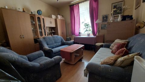 Eladó Lakás 8500 Pápa 
