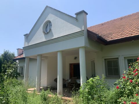 Eladó Ház 2464 Gyúró 