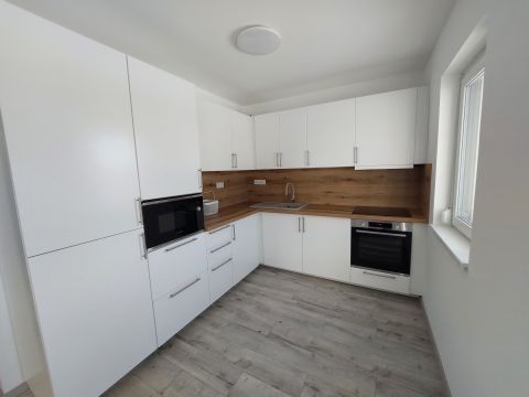 Eladó Lakás 2600 Vác , Deákvár