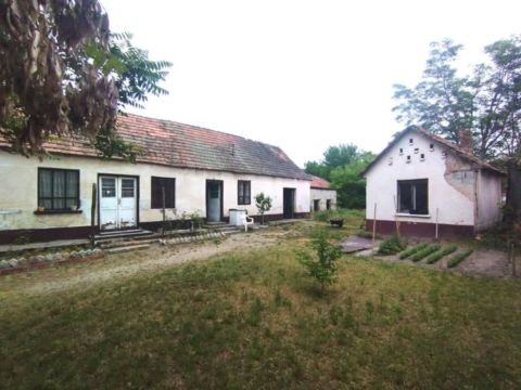 Eladó Ház 6211 Kaskantyú 