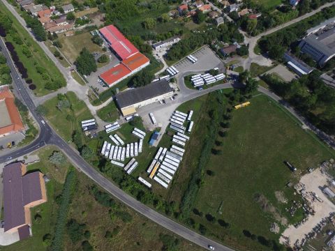 Eladó Ipari 2072 Zsámbék , 2072 Zsámbék, Benzinkút