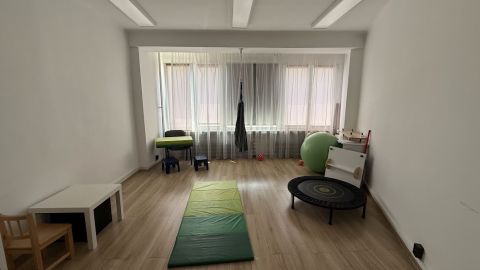 Kiadó Iroda 9700 Szombathely , Belváros közelében