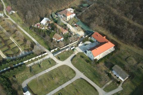 Eladó Telek 2045 Törökbálint 