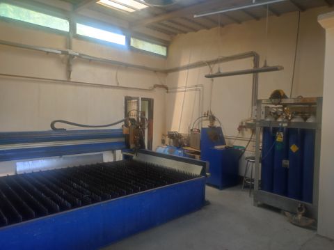 Eladó Ipari 7630 Pécs , Pécs, Üszögi út