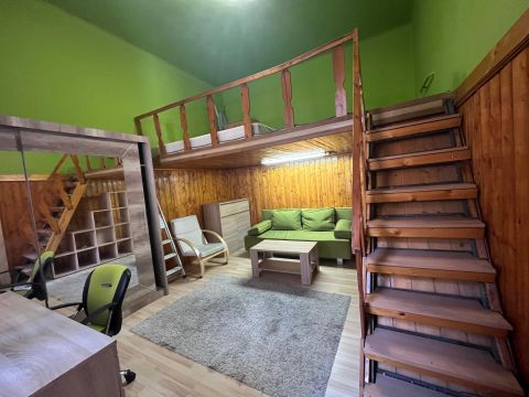 Eladó Lakás 1077 Budapest 7. kerület Keleti pályaudvarnál 1+1 félszobás lakás