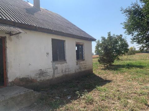 Eladó Ház 4244 Újfehértó , 4244 Újfehértó, Mályváskert