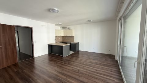 Eladó Lakás 1138 Budapest 13. kerület Nagy teraszos lakás a Marina Parton