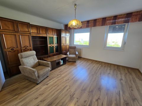Eladó Lakás 8200 Veszprém 