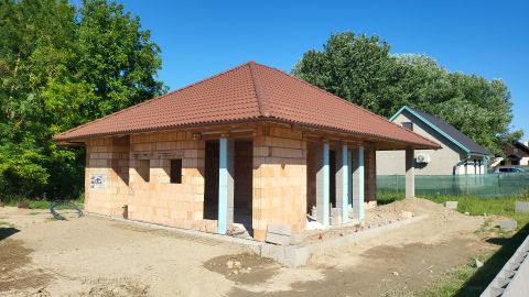 Eladó Ház 2481 Velence , Szabolcsi út közelében