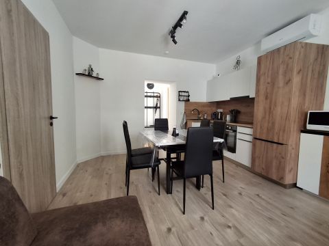 Eladó Lakás 7621 Pécs 