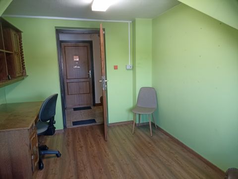 Kiadó Iroda 8900 Zalaegerszeg 
