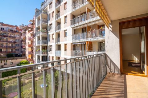 Eladó Lakás 1094 Budapest 9. kerület 