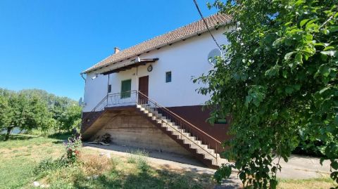 Eladó Ház 4066 Tiszacsege 4066 Tiszacsege, Tisza part