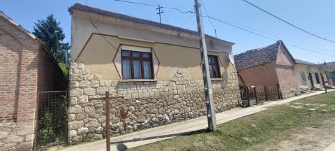 Eladó Ház 7381 Kisvaszar 