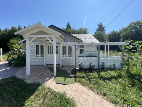 Eladó Ház 9954 Rönök erdőszélen