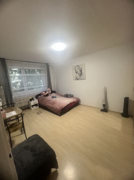 Eladó Lakás 8200 Veszprém 