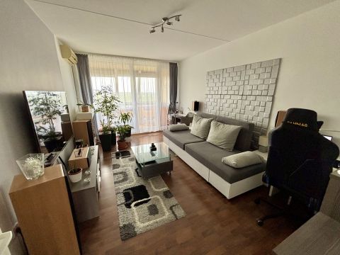 Eladó Lakás 7632 Pécs 