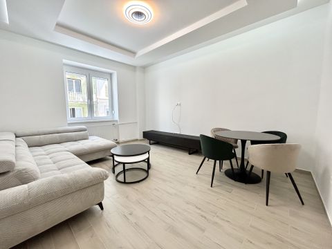 Eladó Lakás 1055 Budapest 5. kerület 