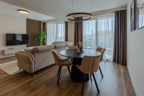 Kiadó Lakás 7621 Pécs 