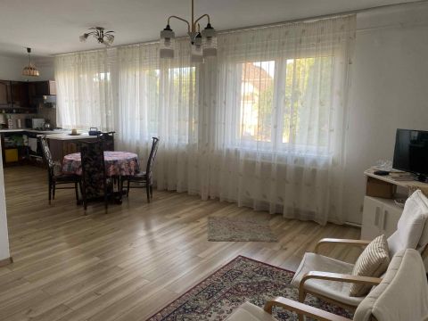 Eladó Ház 4225 Debrecen , Debrecen-Józsa 2 generációs 170 nm-es családi ház eladó