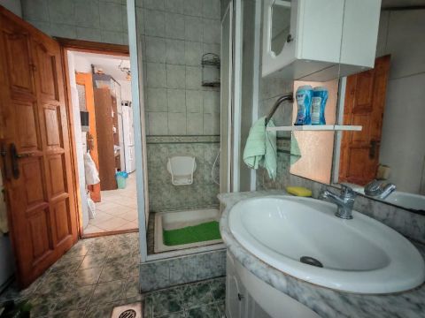 Eladó Ház 2072 Zsámbék 2072 Zsámbék, központ