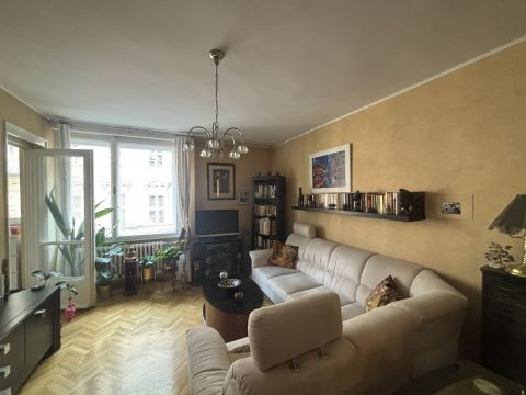 Eladó Lakás 1054 Budapest 5. kerület 