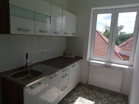 Eladó Ház 2600 Vác 