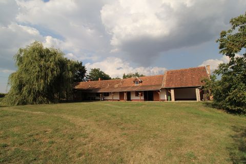 Eladó Ház 9824 Olaszfa , Központhoz közel
