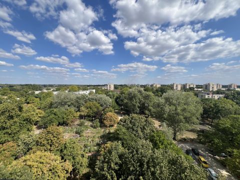 Eladó Lakás 1184 Budapest 18. kerület , Lakatos ltp-n 2 szobás, erkélyes lakás