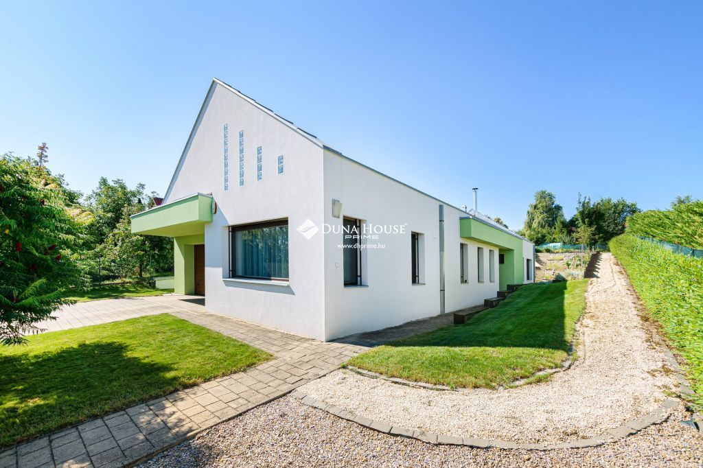 Eladó ház, Herceghalom