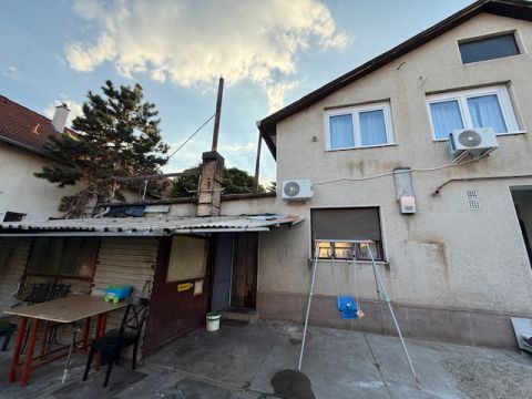 Eladó Ház 2220 Vecsés 